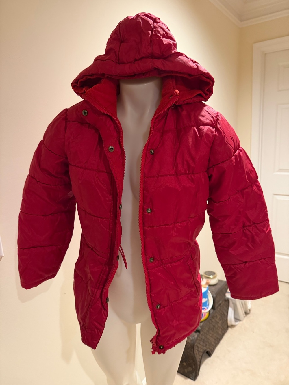 Girls J Stone Performance Red Hooded Puffer Jacket Sz M